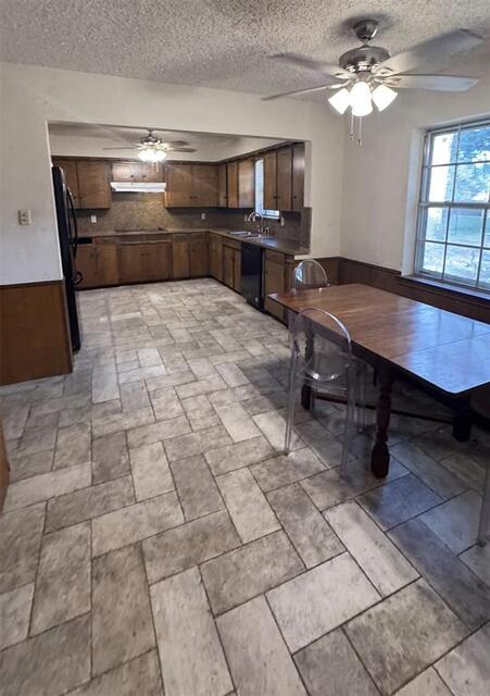 528 Marcus, Drive Lewisville, TX photo 8
