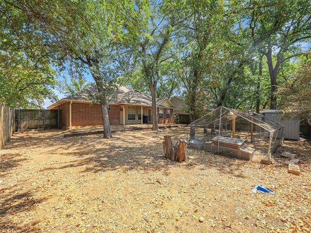 709 Mack, Drive Denton, TX photo 23