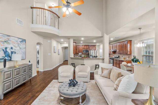 2800 Cole Castle, Drive Lewisville, TX photo 6