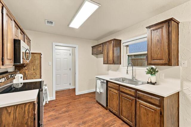 5216 Gaelic, Court Denton, TX photo 9