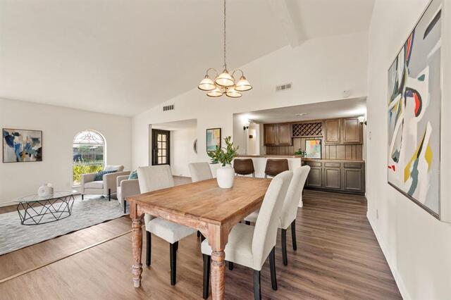 1905 Castille, Drive Carrollton, TX photo 4