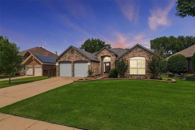 2313 Whitman Lane, Flower Mound, TX photo 3