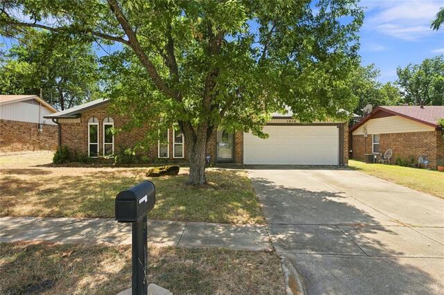 1912 Westover Drive, Arlington, TX image