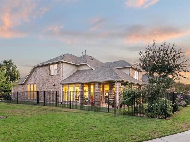 1767 Bluebird, Court Carrollton, TX photo 2