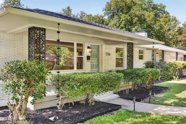 716 Mayrant Drive, Dallas, TX image