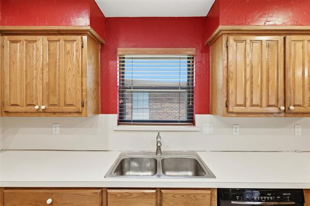 112 Highland Meadow, Circle Coppell, TX photo 8