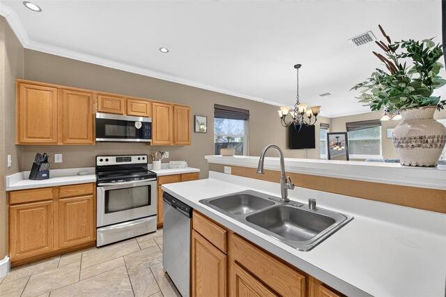 2600 Winterberry Lane, Little Elm, TX photo 11