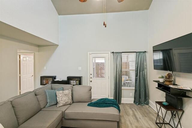 837 Summercreek, Drive Lewisville, TX photo 7
