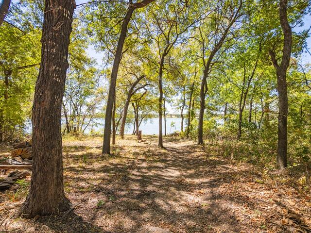 839 Lake Forest Trail, Little Elm, TX photo 24