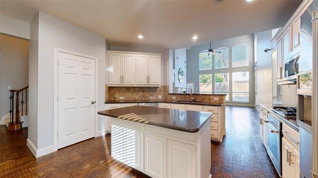 4400 Delaina Drive, Flower Mound, TX photo 7