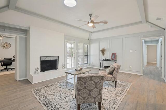 2213 Trinity Springs, Drive Carrollton, TX photo 5