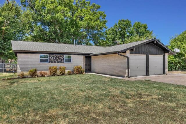 5205 Cloyce Court, North Richland Hills, TX image