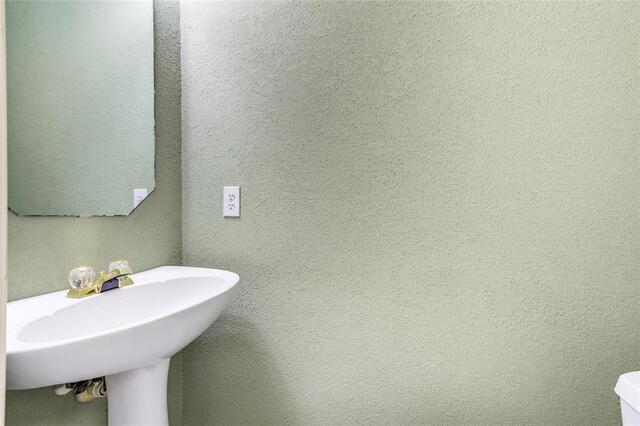 2708 Carmel, Drive Carrollton, TX photo 14