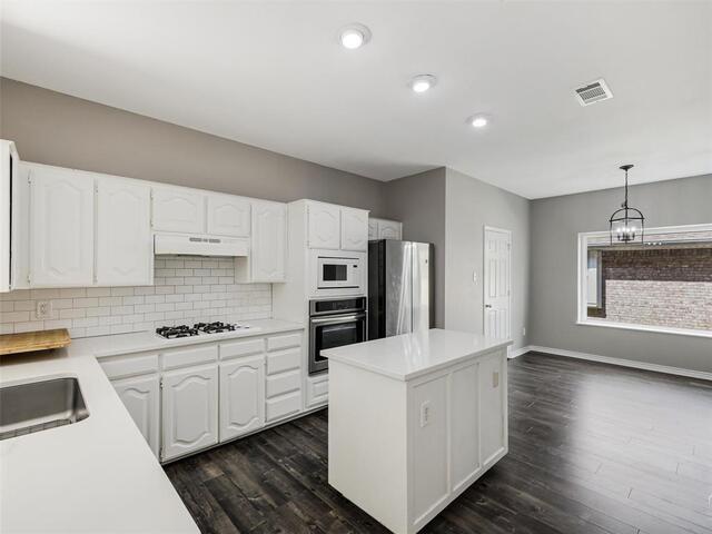 1310 Rosewood, Lane Allen, TX photo 8