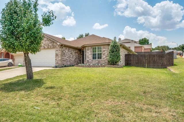 1520 Creekstone Court, Fort Worth, TX image