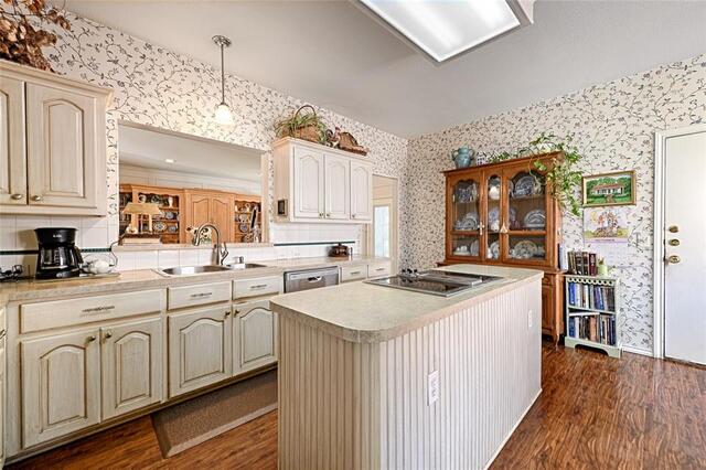 6633 Wickliff, Trail Plano, TX photo 12