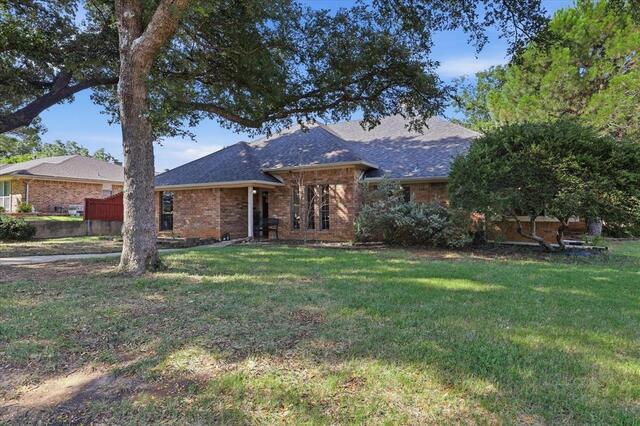 1614 Crested Butte, Drive Lewisville, TX photo 6