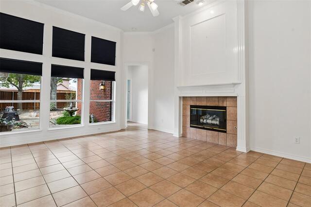 327 Hampton, Court Coppell, TX photo 5