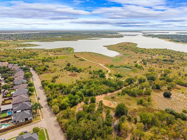 5084 Lakeshore Boulevard, The Colony, TX photo 40