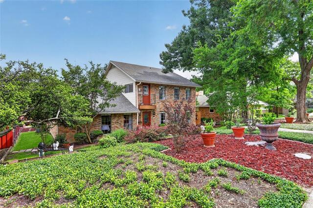 8261 Club Meadows Drive, Dallas, TX image