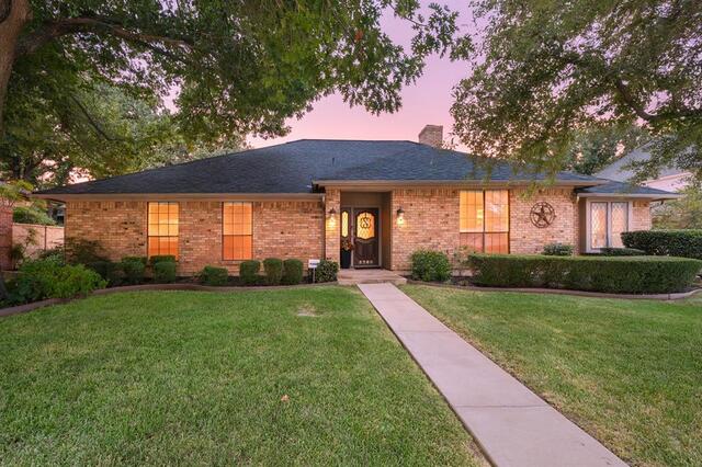 5709 Glacier Lake Drive, Arlington, TX image