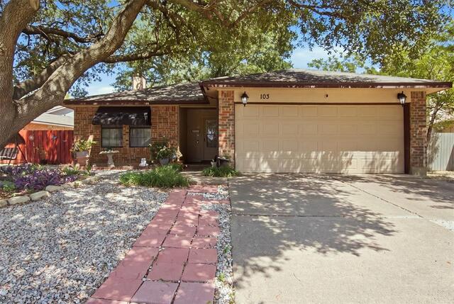 103 Caprock Drive, Arlington, TX image