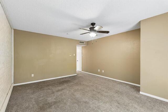 1806 Lakecrest, Court Carrollton, TX photo 26