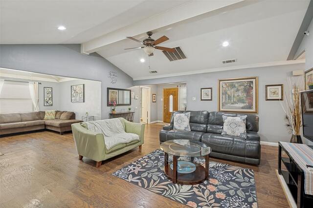 2006 E Branch Hollow, Drive Carrollton, TX photo 6