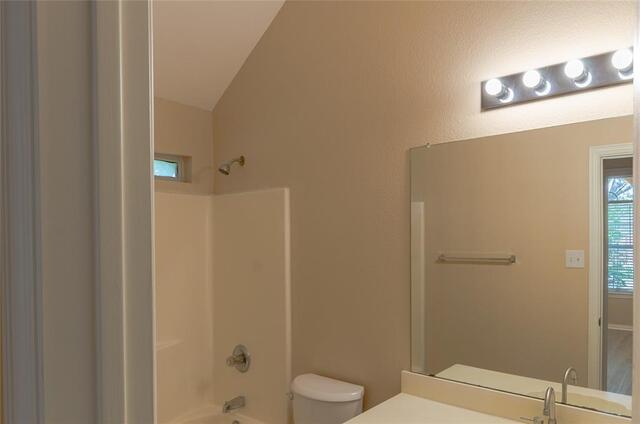 1723 Preston On The Lake Boulevard, Little Elm, TX photo 14