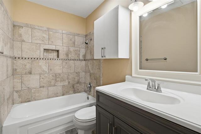 2200 E Trinity Mills Road, 402 Carrollton, TX photo 12