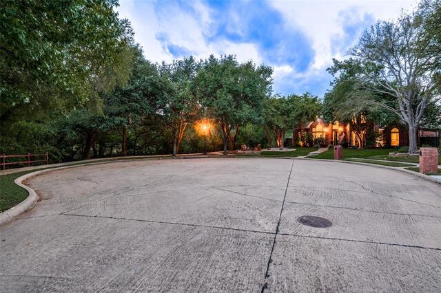 5801 Broadmoor, Drive Plano, TX photo 3
