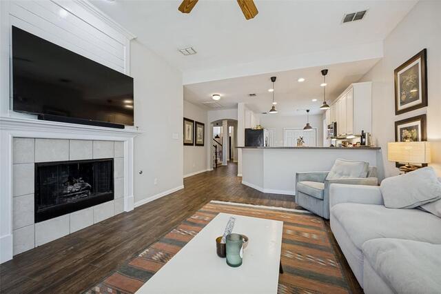 310 Conroe, Circle Argyle, TX photo 11