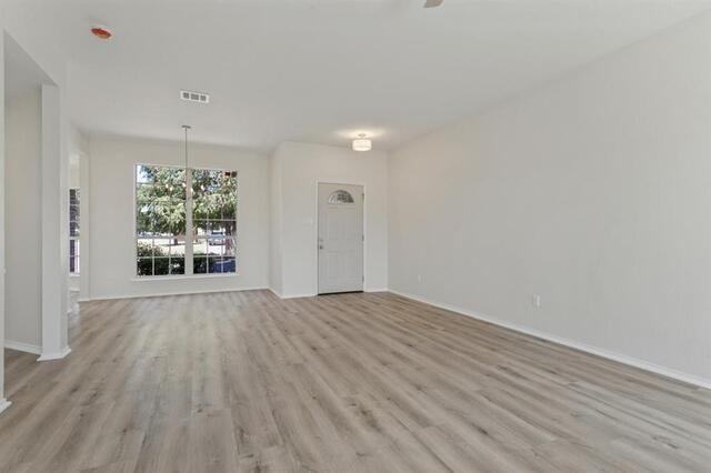 321 Tripp, Trail Denton, TX photo 8