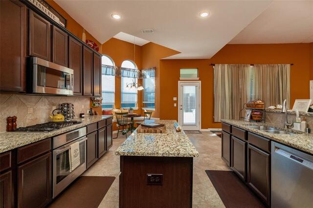 2017 Sterling Trace, Drive Keller, TX photo 12