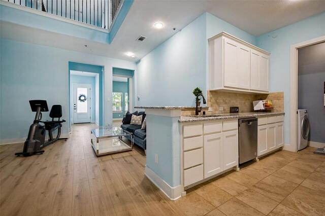 3037 Solana, Circle Denton, TX photo 10