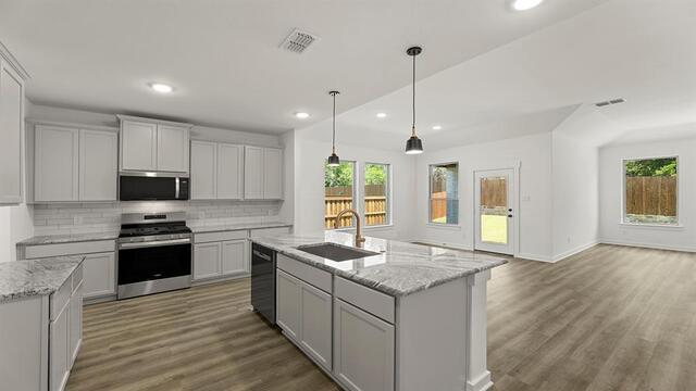 9309 Shadow Trail, Little Elm, TX photo 6