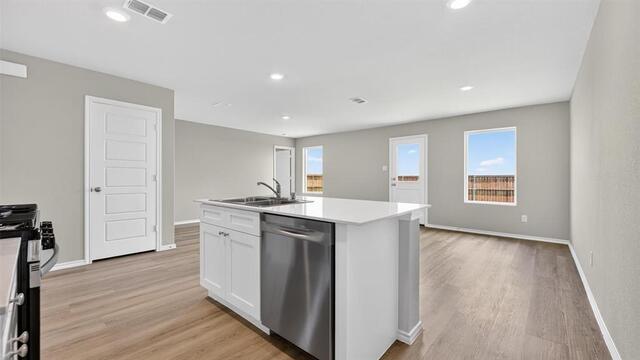 516 Babbling Brook, Drive Denton, TX photo 5