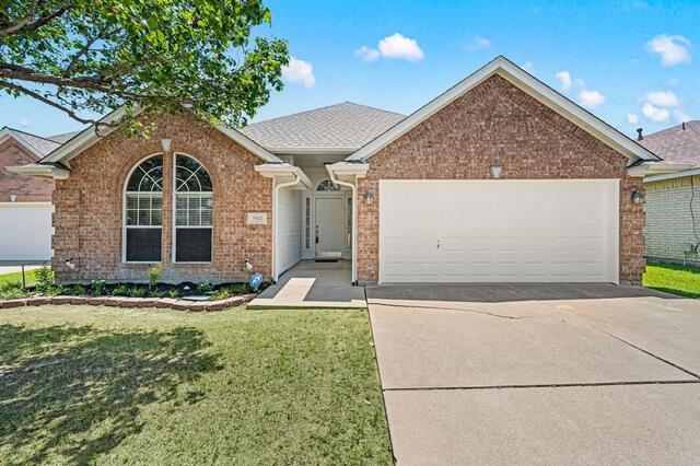 9012 River Trails Boulevard, Fort Worth, TX image