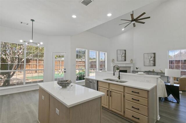 101 Fontana, Court Allen, TX photo 2