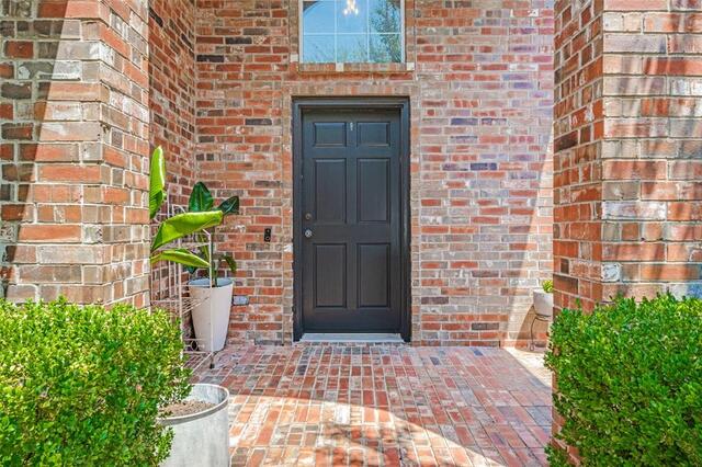 310 Conroe, Circle Argyle, TX photo 2