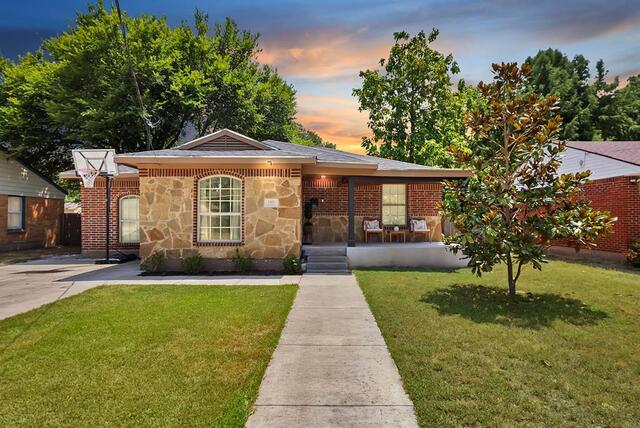 1102 Ash Street, Irving, TX image