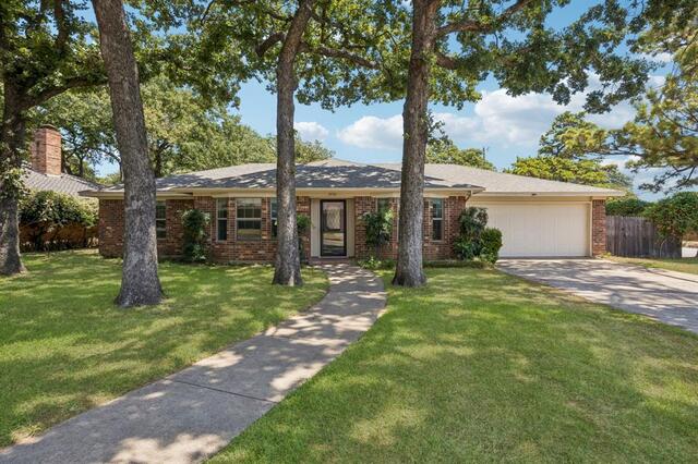 2701 Baldwin Drive, Arlington, TX image