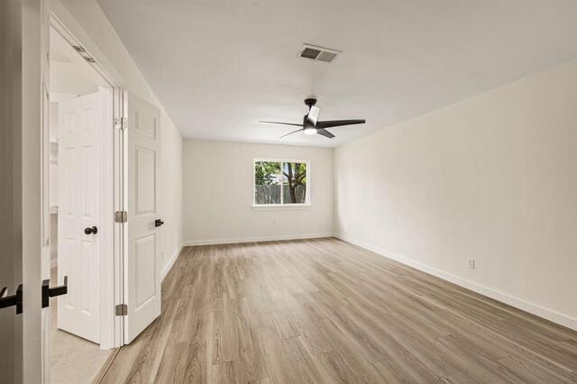 1003 Summit, Circle Carrollton, TX photo 11