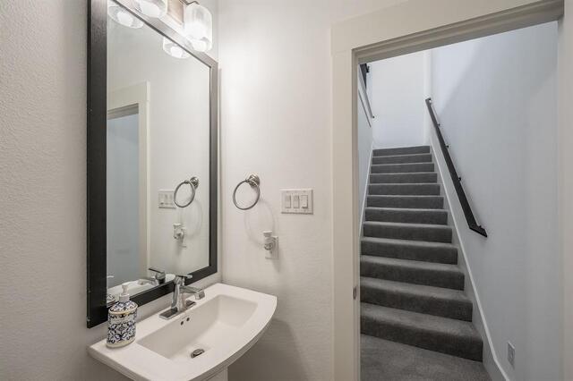 256 Harbor Hills Drive, Flower Mound, TX photo 19