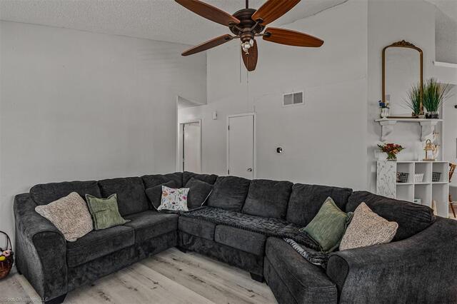 501 Hunters Glen, Street Lewisville, TX photo 8