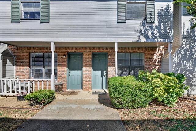 929 Hickory Street, 18 Denton, TX photo 5