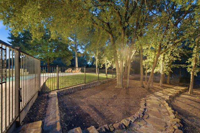 2104 Beachview Drive, Flower Mound, TX photo 34