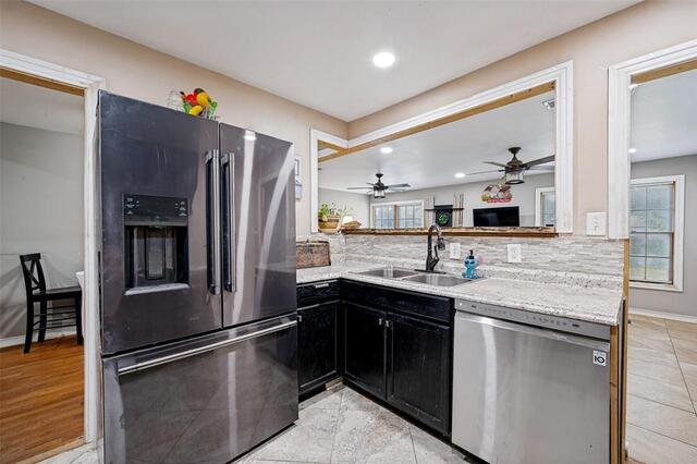 1008 E Russell, Avenue Carrollton, TX photo 9