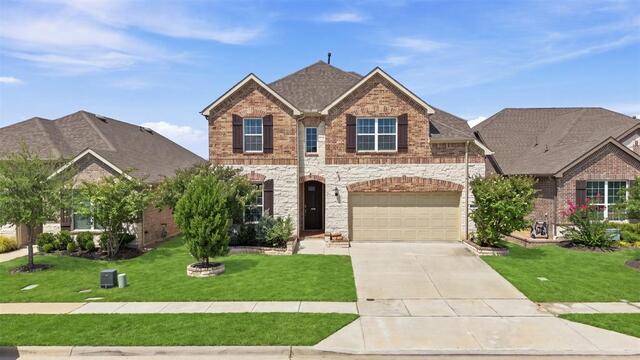 2613 Strand, Lane McKinney, TX photo 2