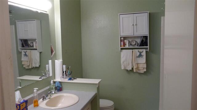 2107 Bordeaux, Drive Carrollton, TX photo 13